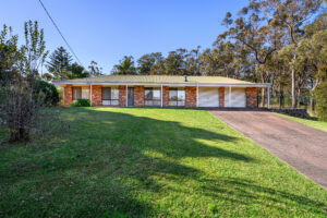 1 Fairways Crescent, SPRINGWOOD, NSW 2777 Australia