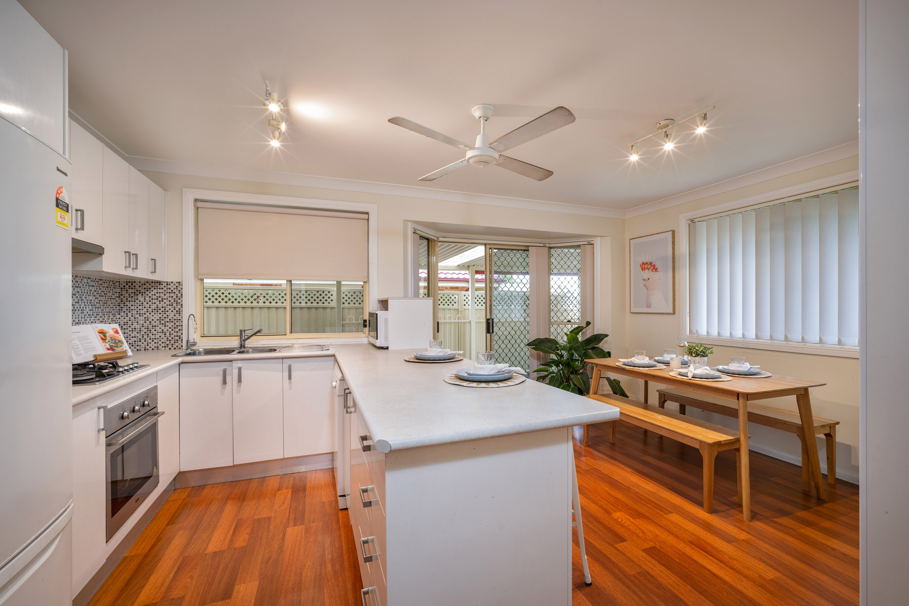 16 Midin Close, GLENMORE PARK, NSW 2745 Australia