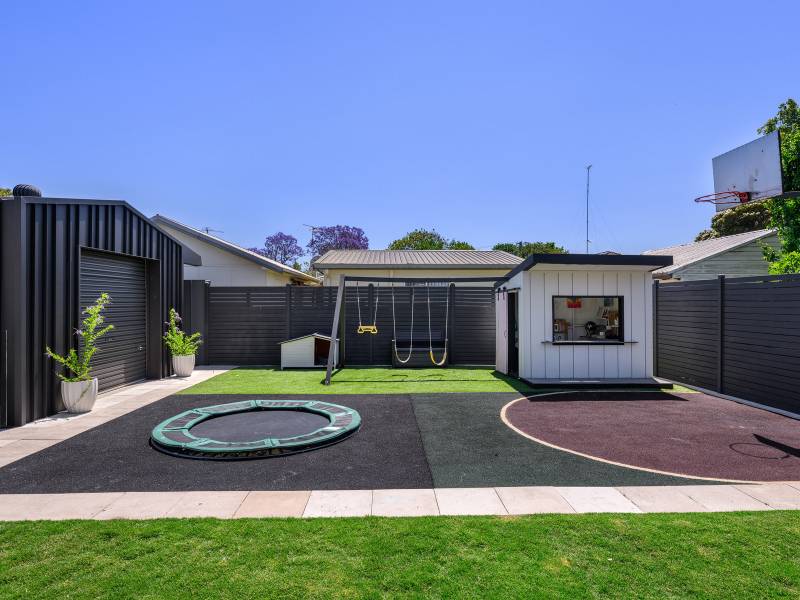 52 River Road, EMU PLAINS, NSW 2750 Australia