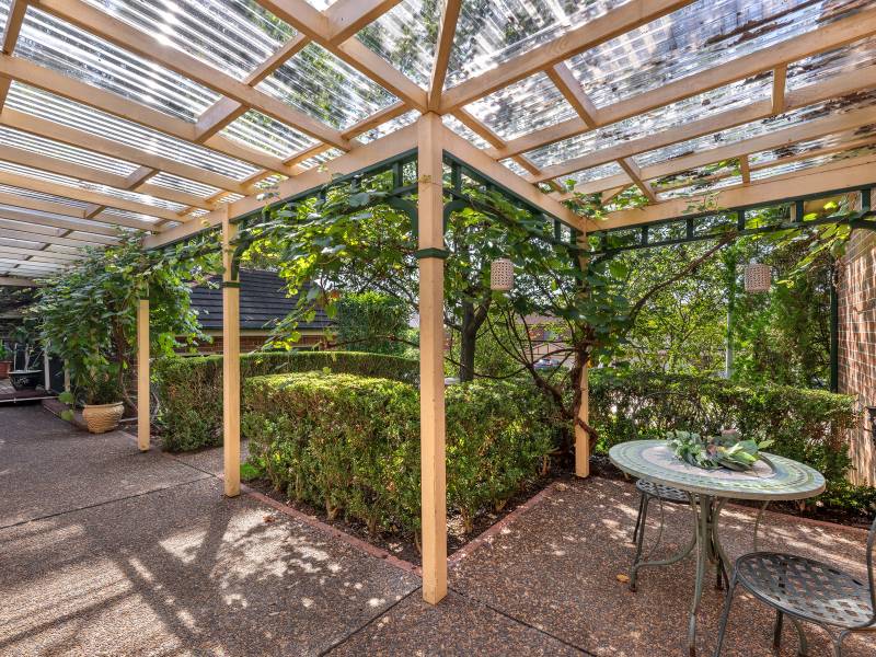 1 Acacia Avenue, GLENMORE PARK, NSW 2745 Australia