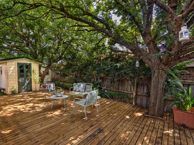 1 Acacia Avenue, GLENMORE PARK, NSW 2745 Australia