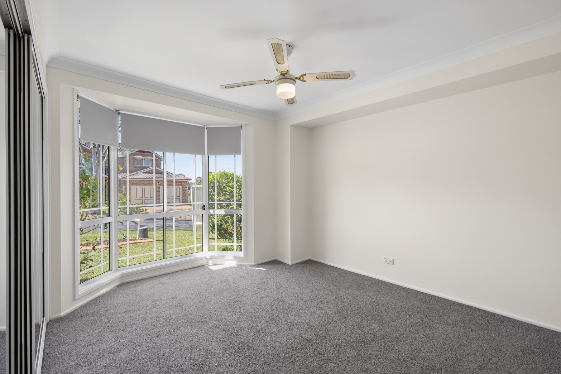 14 Pardalote Place, GLENMORE PARK, NSW 2745 Australia