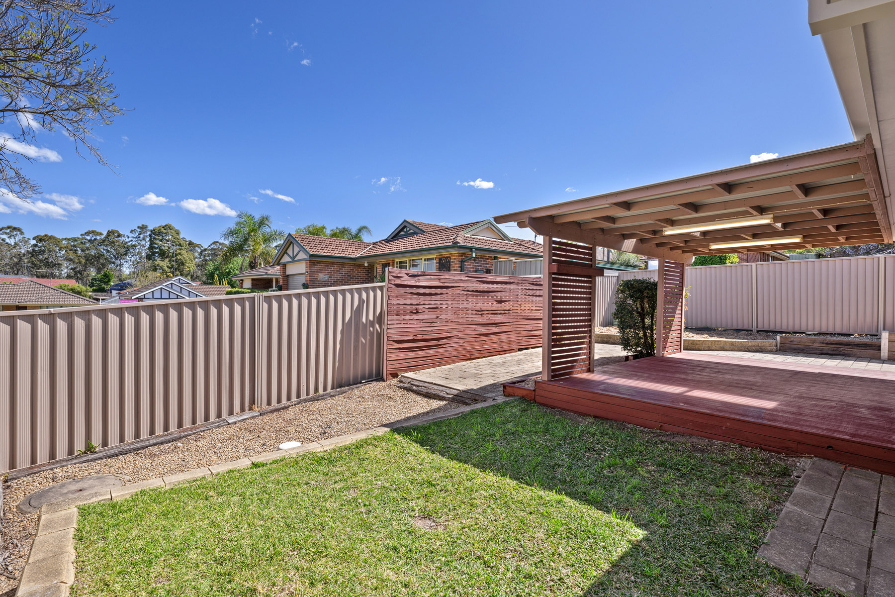 14 Pardalote Place, GLENMORE PARK, NSW 2745 Australia