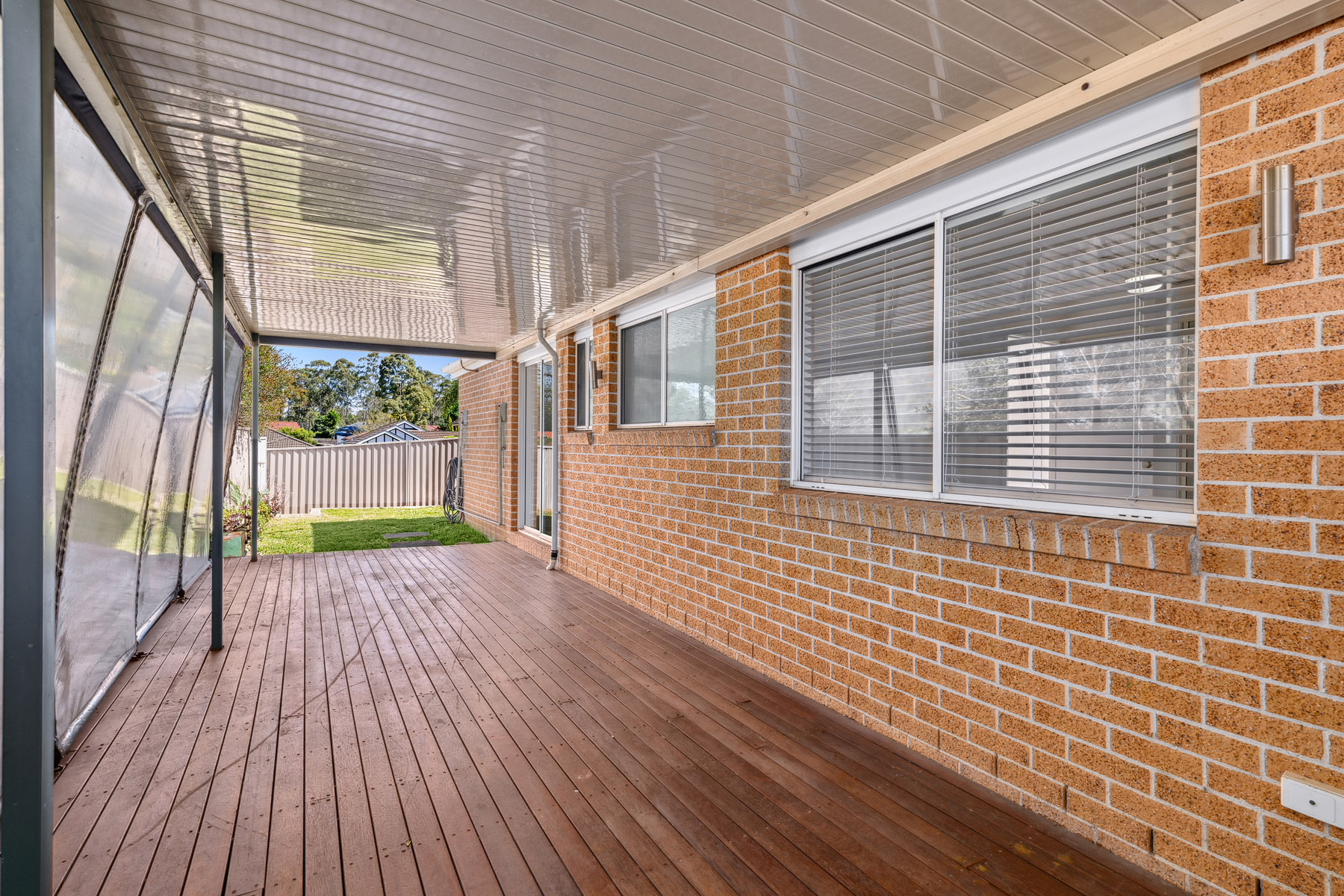 14 Pardalote Place, GLENMORE PARK, NSW 2745 Australia