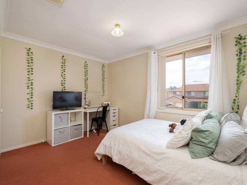 77 Aberdeen Circuit, GLENMORE PARK, NSW 2745 Australia