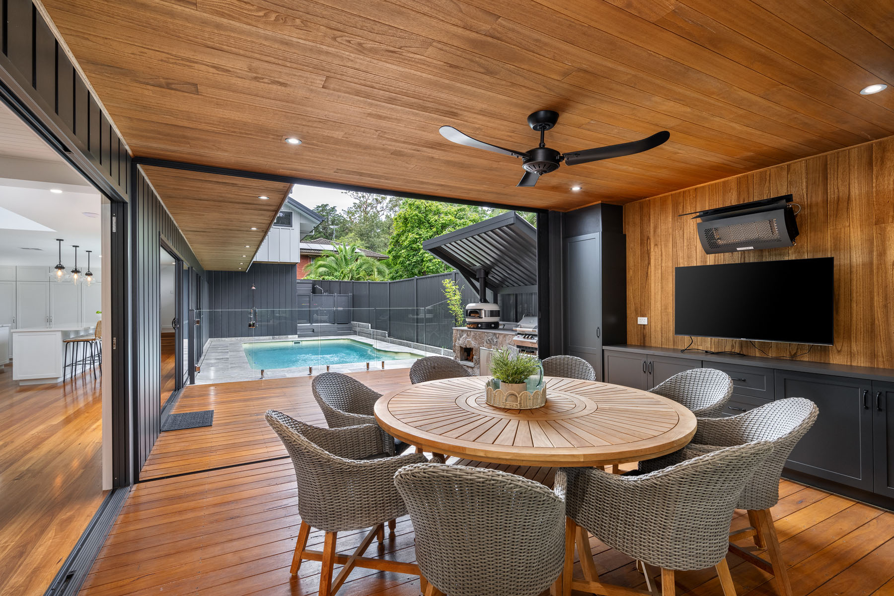 1 Lucasville  Road, GLENBROOK, NSW 2773 Australia
