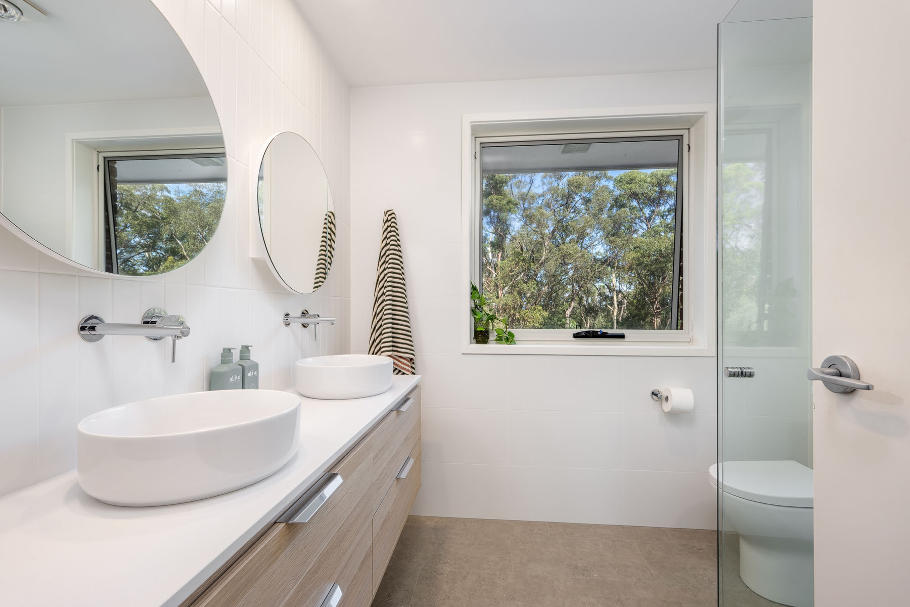 28 Strathdon Crescent, BLAXLAND, NSW 2774 Australia
