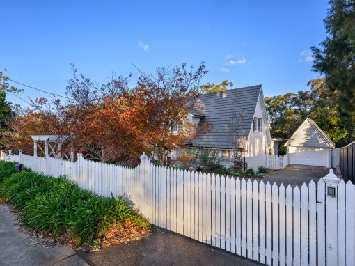 17 Leslie Street, WINMALEE, NSW 2777 Australia