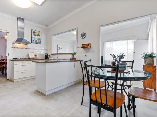 16 Calver Avenue, MOUNT RIVERVIEW, NSW 2774 Australia