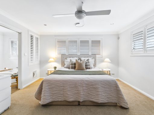 6 Long Angle Road, YELLOW ROCK, NSW 2777 Australia