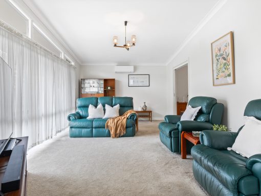 16 Calver Avenue, MOUNT RIVERVIEW, NSW 2774 Australia