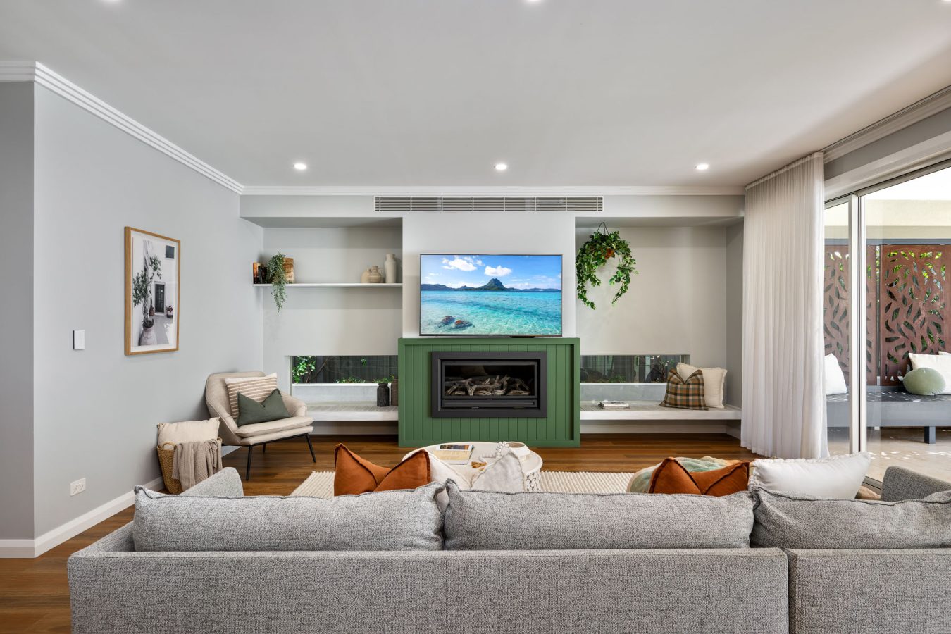 9 Emmaus Road, JORDAN SPRINGS, NSW 2747 Australia