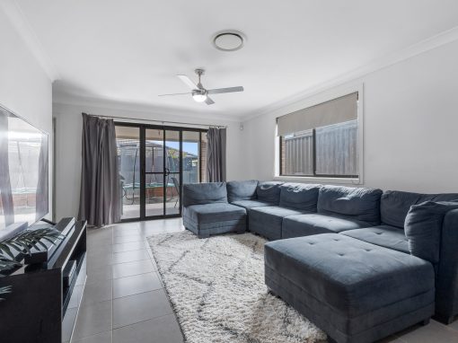 112 Jubilee Drive, JORDAN SPRINGS, NSW 2747 Australia