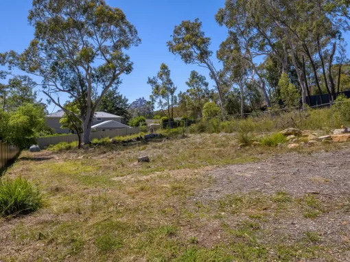 8B Baringa Street, BLAXLAND, NSW 2774