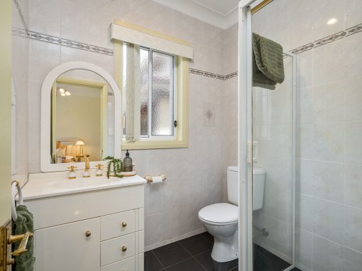 15 Gazania Street, FAULCONBRIDGE, NSW 2776 Australia