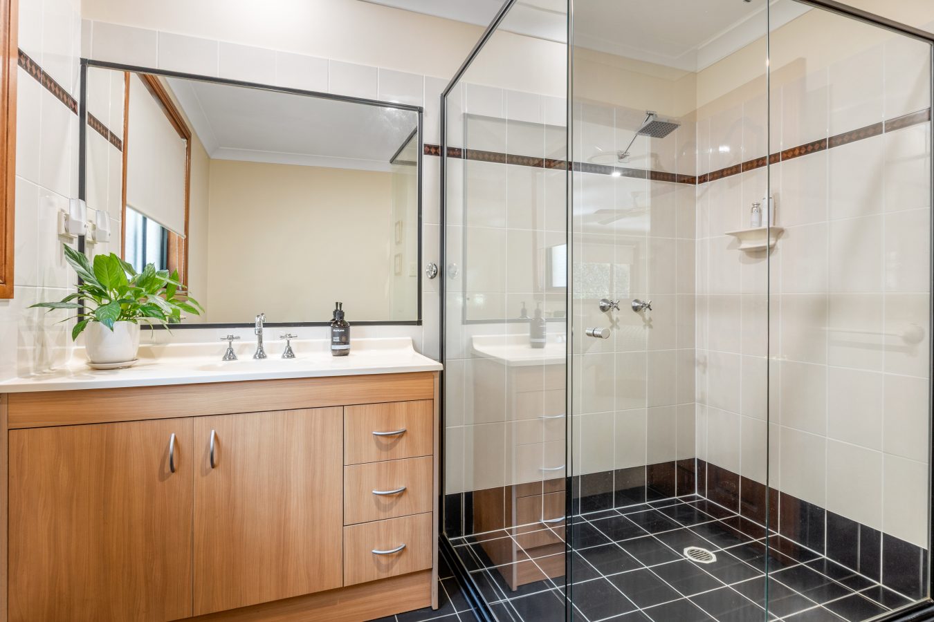 19 Levy Street, GLENBROOK, NSW 2773 Australia