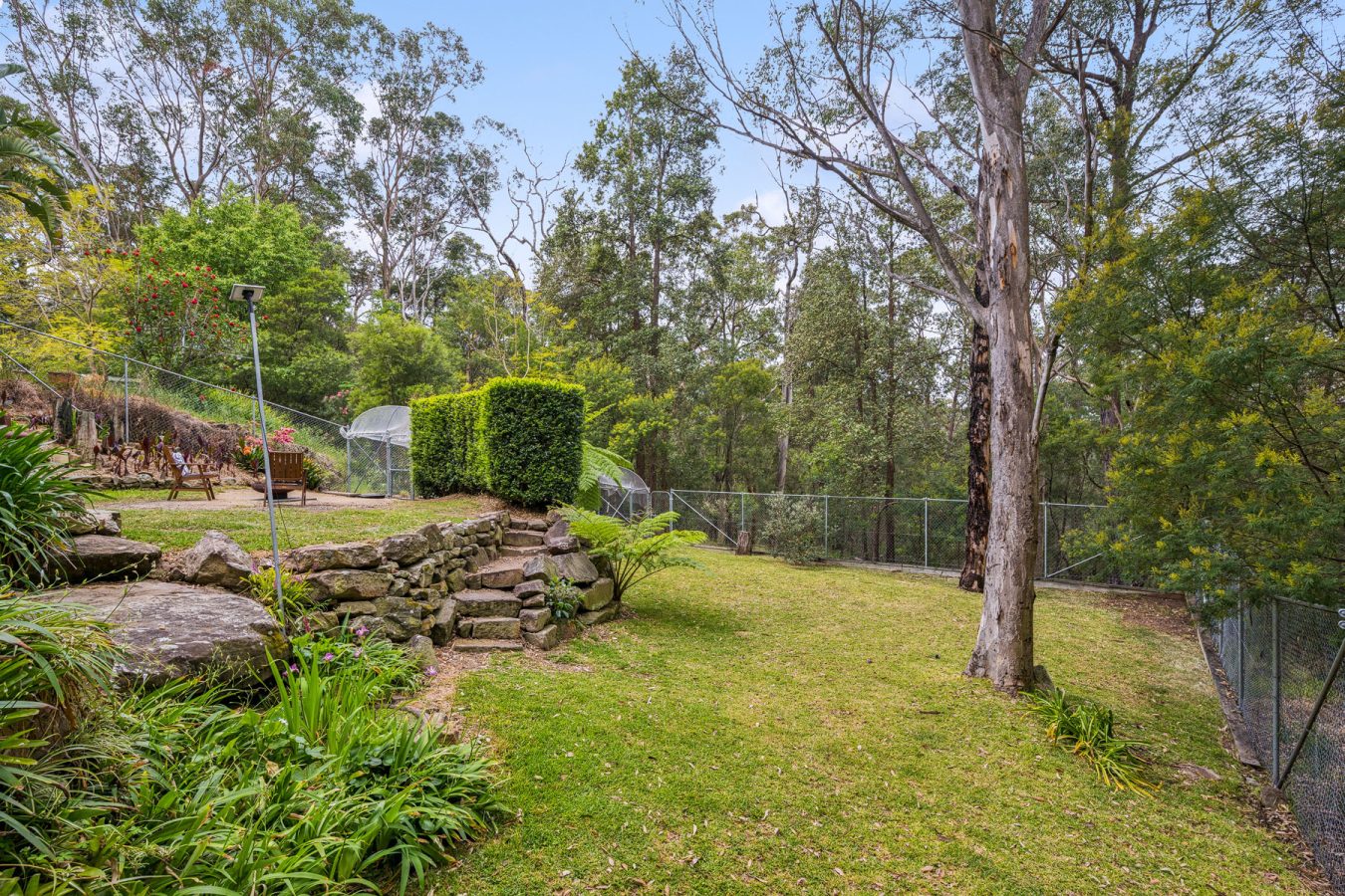 81 Roberts Parade, HAWKESBURY HEIGHTS, NSW 2777 Australia