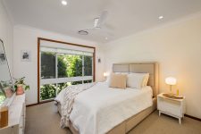 42 Winnicoopa Road, BLAXLAND, NSW 2774 Australia