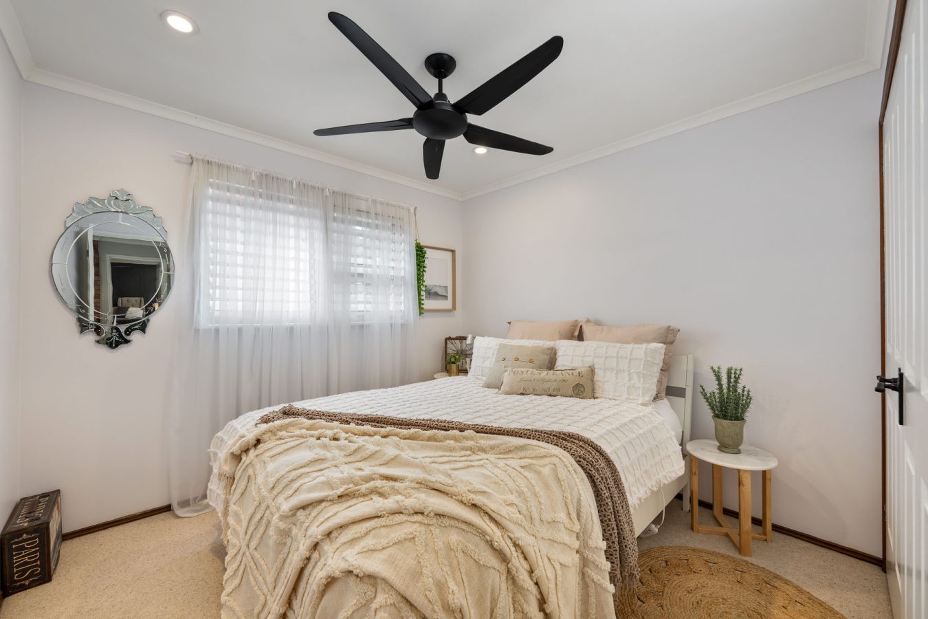 11 Tallowood Gardens, BLAXLAND, NSW 2774 Australia