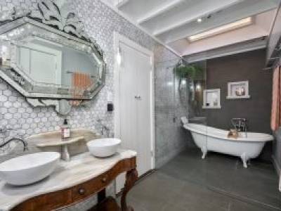 17 Leslie Street, WINMALEE, NSW 2777 Australia