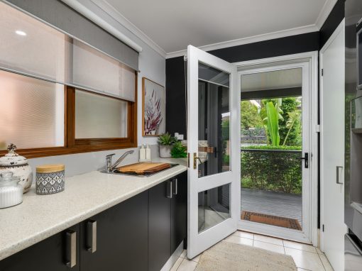 11 Tallowood Gardens, BLAXLAND, NSW 2774 Australia