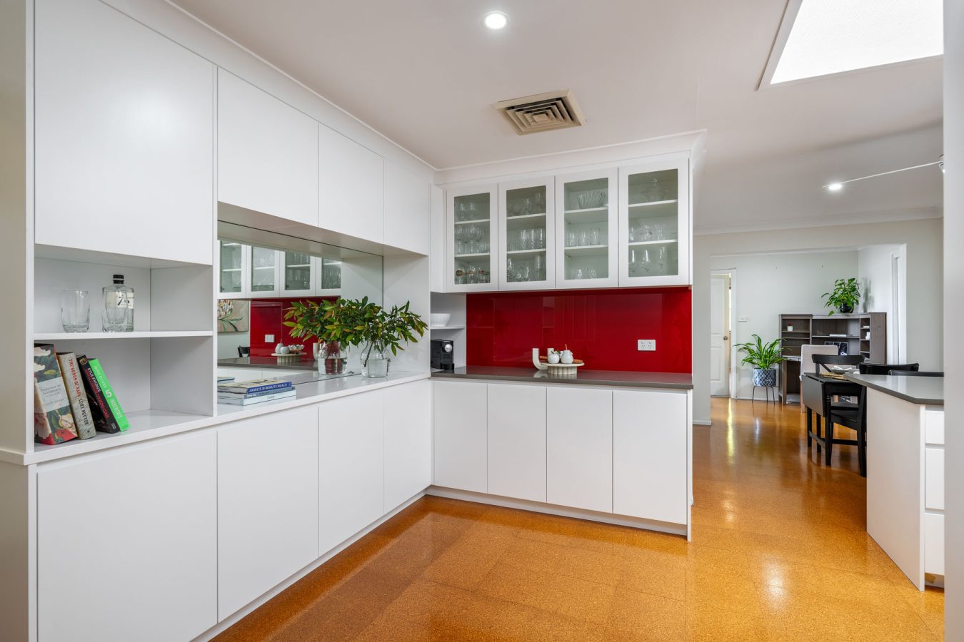 9 Roger Crescent, MOUNT RIVERVIEW, NSW 2774 Australia