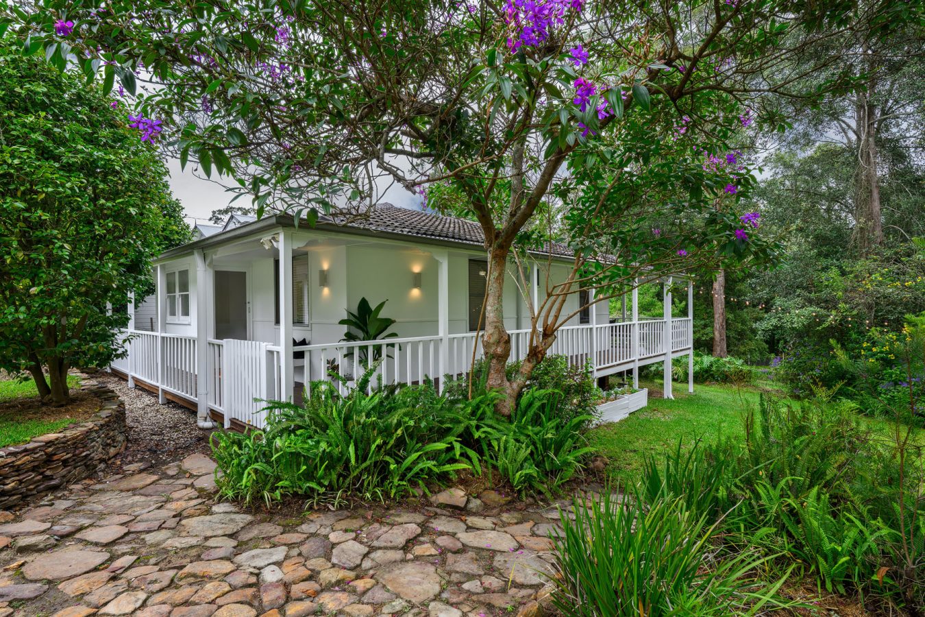 3 The High Road, BLAXLAND, NSW 2774 Australia
