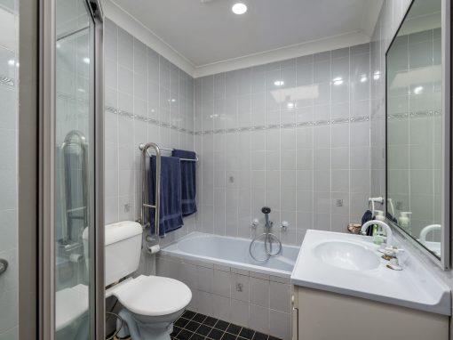 14 Parkes Crescent, FAULCONBRIDGE, NSW 2776 Australia