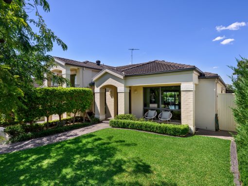 17 Rosecrea Court, GLENMORE PARK, NSW 2745 Australia