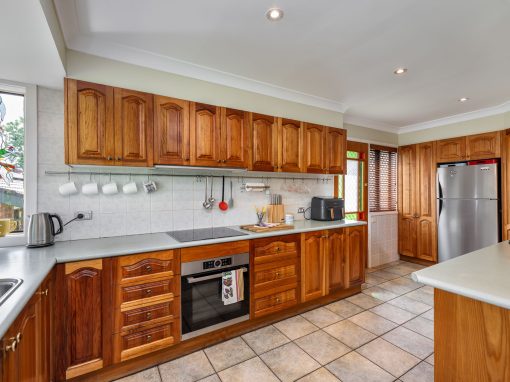 16 Billagal Place, BLAXLAND, NSW 2774 Australia