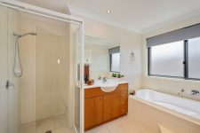 17 Rosecrea Court, GLENMORE PARK, NSW 2745 Australia
