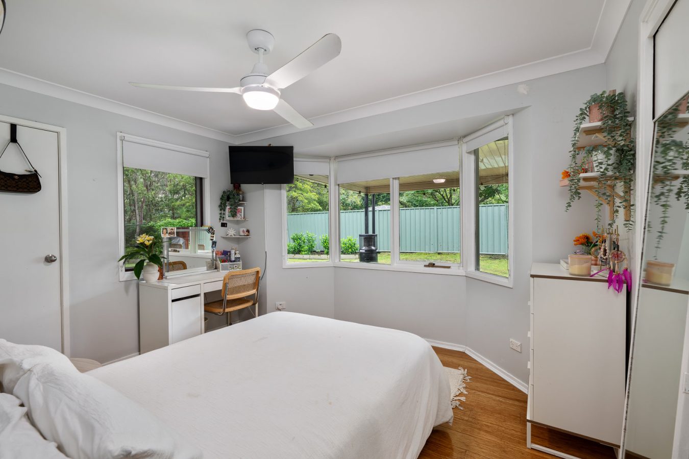 5 Karen Place, FAULCONBRIDGE, NSW 2776 Australia