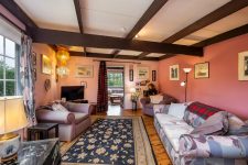 14 Parkes Crescent, FAULCONBRIDGE, NSW 2776 Australia