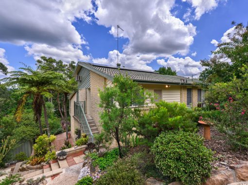 16 Billagal Place, BLAXLAND, NSW 2774 Australia