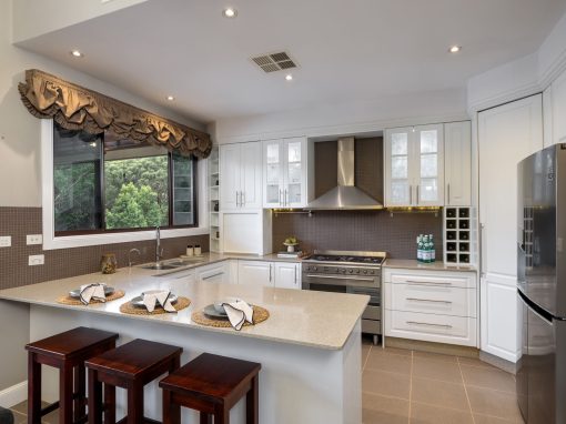 16 Jacaranda Avenue, BLAXLAND, NSW 2774 Australia