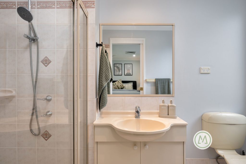 4 St Andrews Drive, Glenmore Park - Thumbnail 3