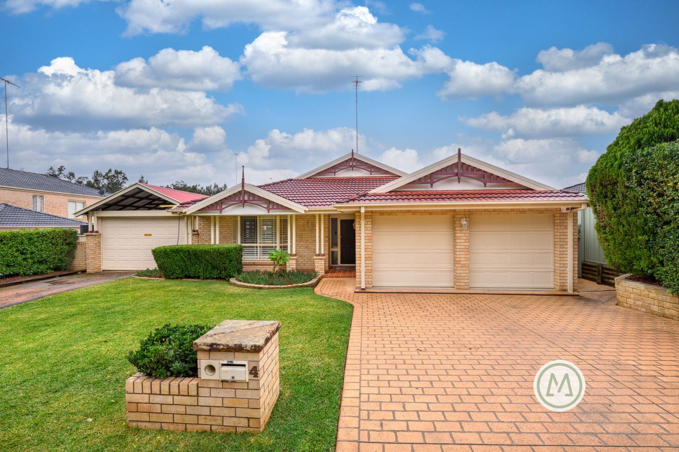 4 St Andrews Drive, GLENMORE PARK, NSW 2745 Australia