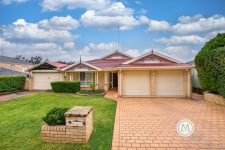 4 St Andrews Drive, GLENMORE PARK, NSW 2745 Australia