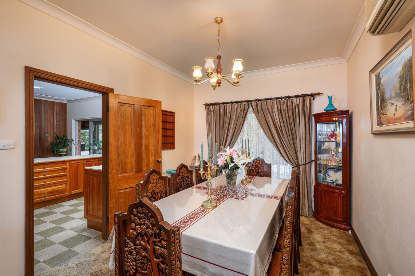 33 Davies Avenue, SPRINGWOOD, NSW 2777 Australia