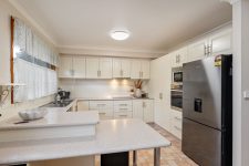 21 Lucinda Avenue, SPRINGWOOD, NSW 2777 Australia