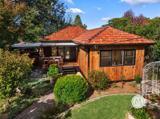 58 Russell Avenue, VALLEY HEIGHTS, NSW 2777 Australia