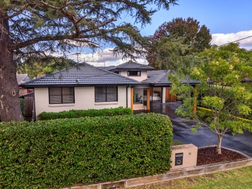 18 Rosemont Avenue, EMU PLAINS, NSW 2750 Australia