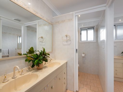 18 Rosemont Avenue, EMU PLAINS, NSW 2750 Australia