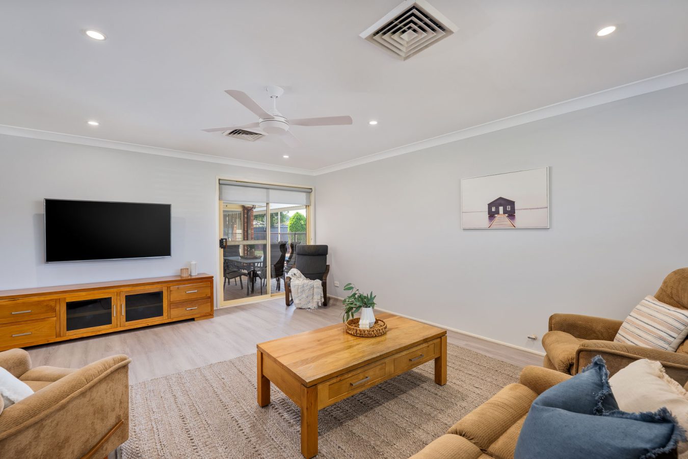 15 Dartmoor Circuit, EMU HEIGHTS, NSW 2750 Australia