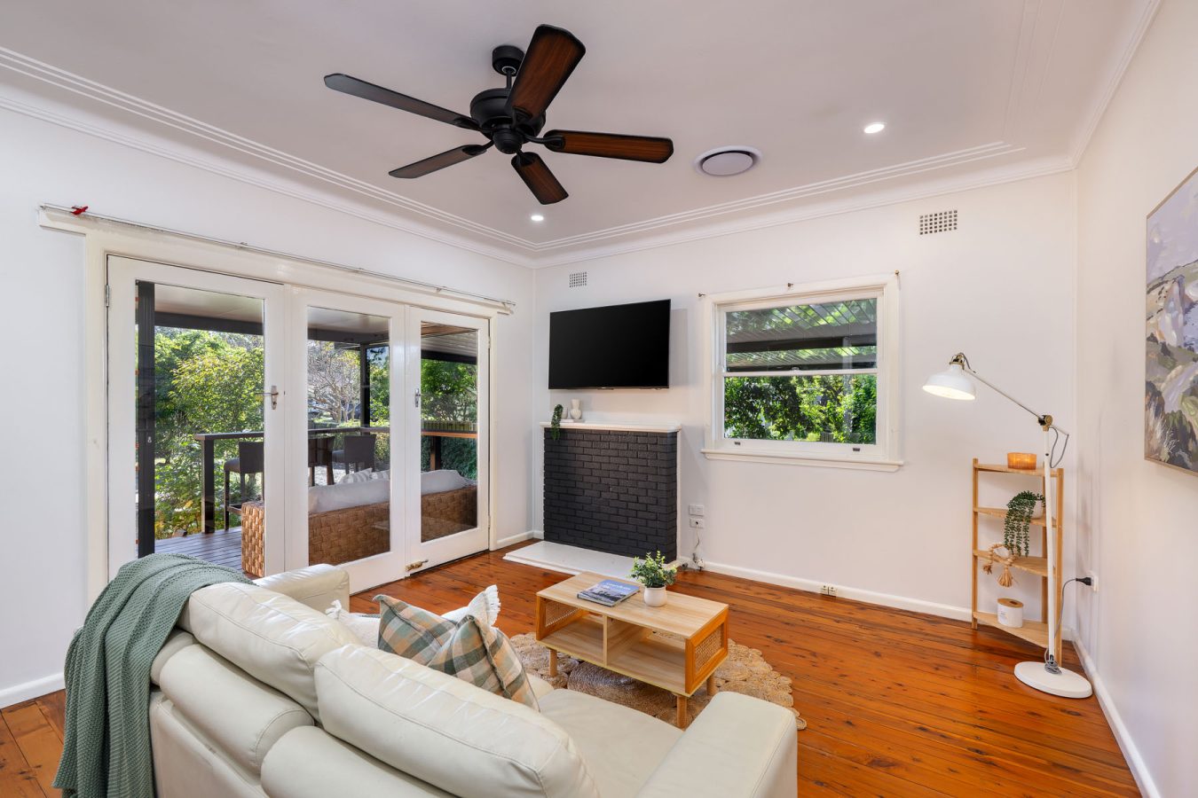 58 Russell Avenue, VALLEY HEIGHTS, NSW 2777 Australia