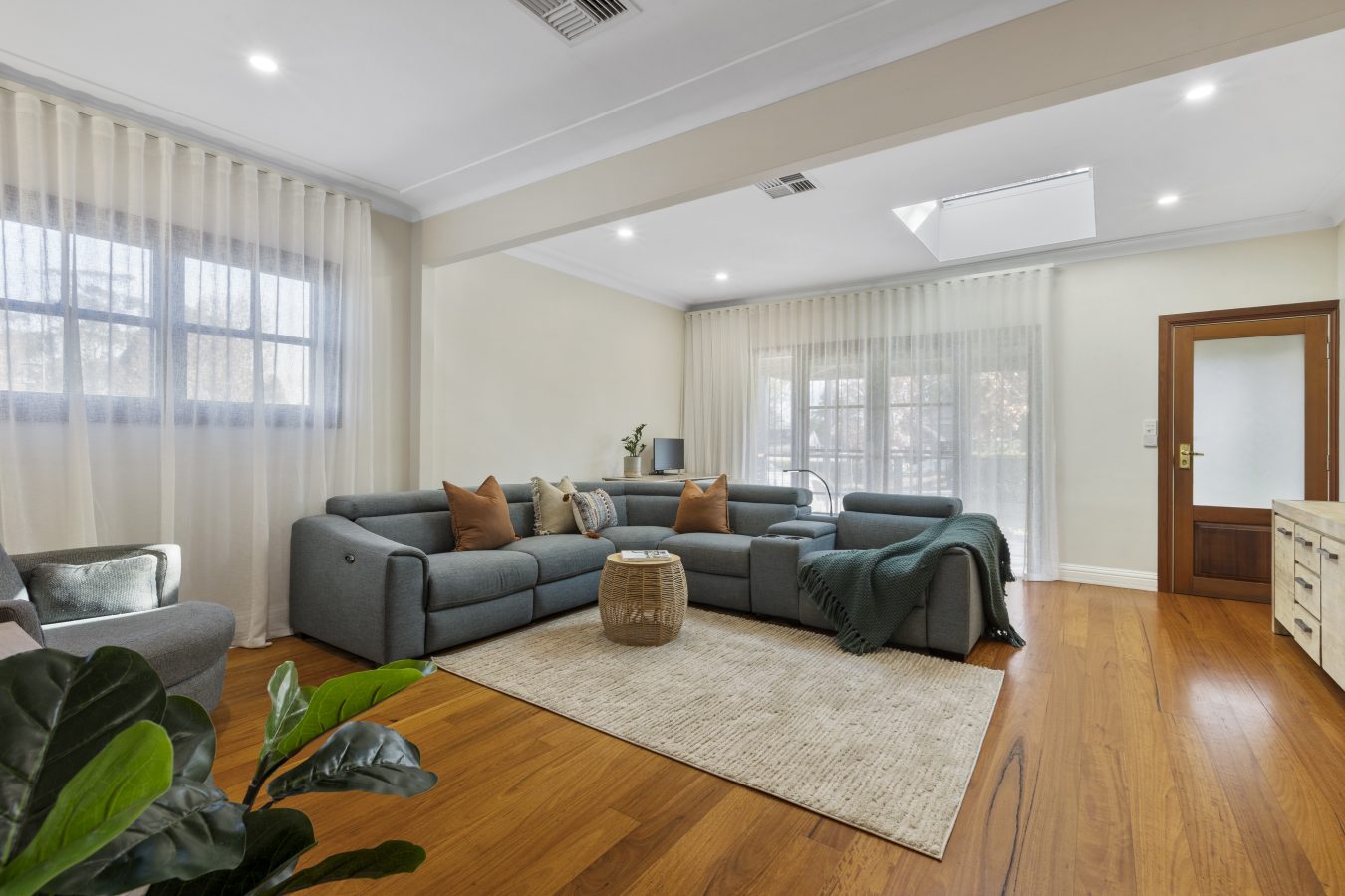9 Rusden Road, BLAXLAND, NSW 2774 Australia