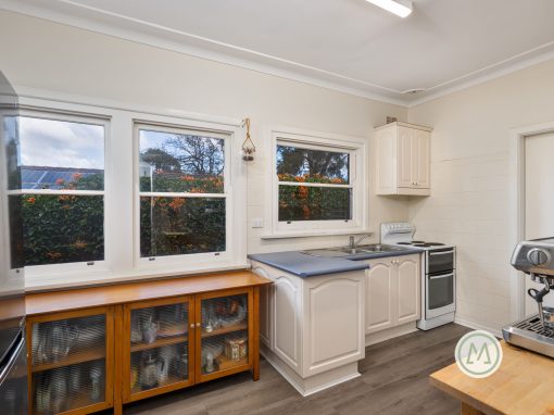 17 Hilda Street, BLAXLAND, NSW 2774 Australia